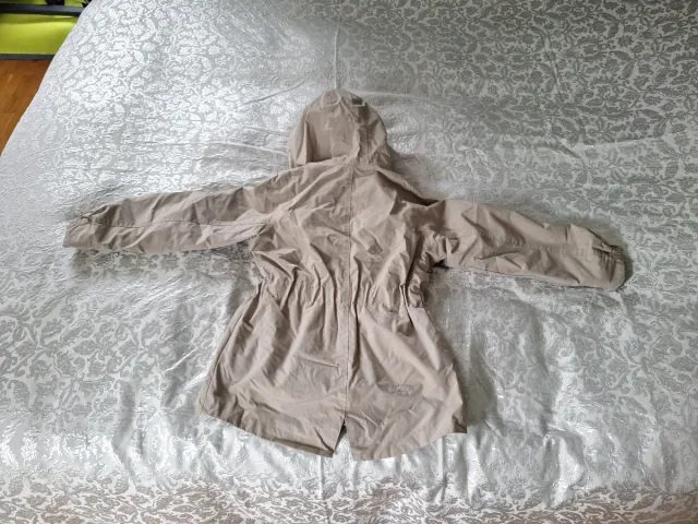 Cazadora Quechua niña beige y turquesa talla 6 año