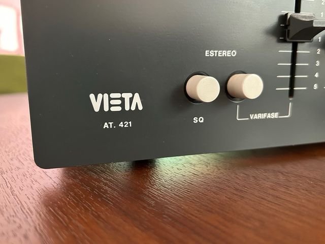 Amplificador VIETA AT. 421
