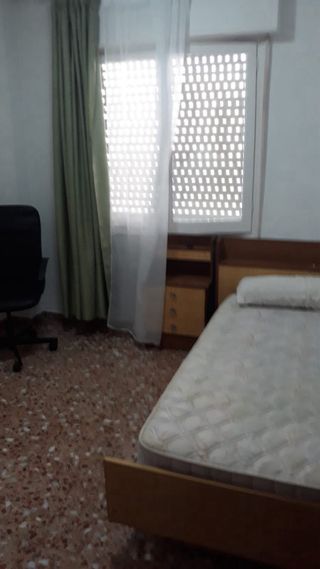 Piso en alquiler para estudiantes. SOLO ESTuDIANTE