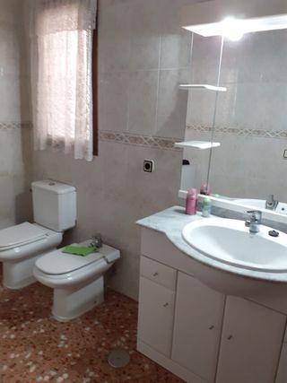 Piso en alquiler para estudiantes. SOLO ESTuDIANTE