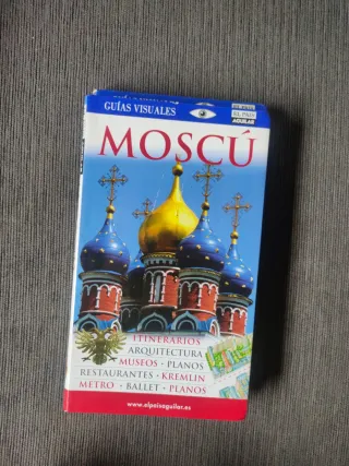2 Guías Moscú y San petersburgo Aguilar