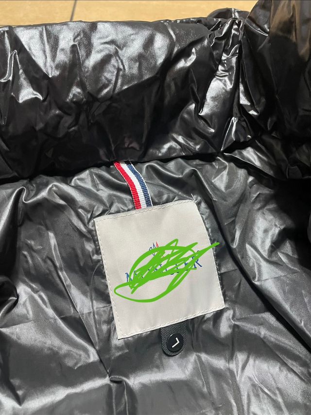 Moncler Piumino Nero Lucido (Rep)