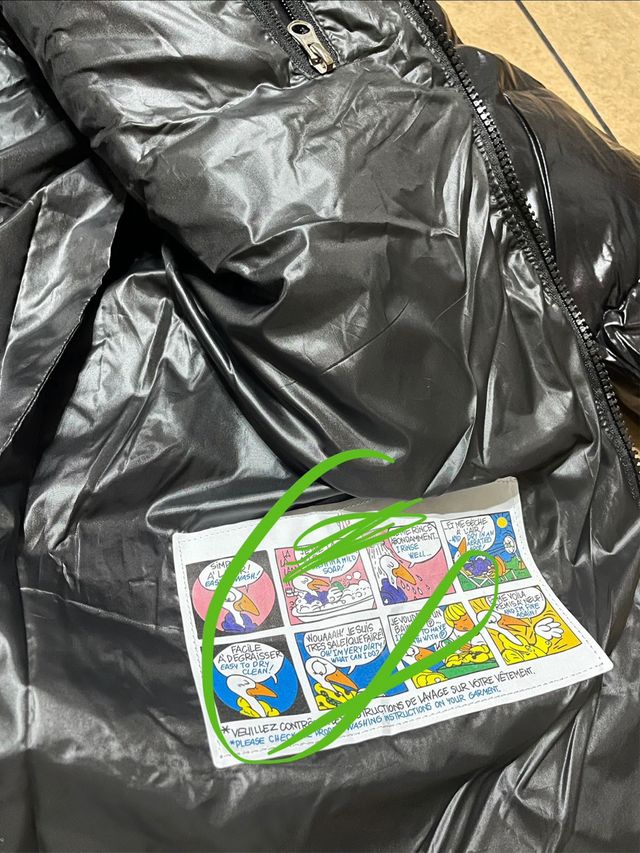 Moncler Piumino Nero Lucido (Rep)