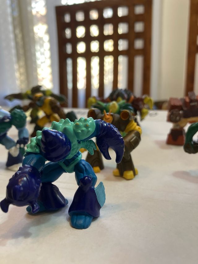 Lote de Figuras Gormiti