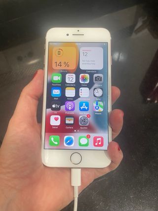 iPhone 7 Rosa + Carcasa Apple y Cable