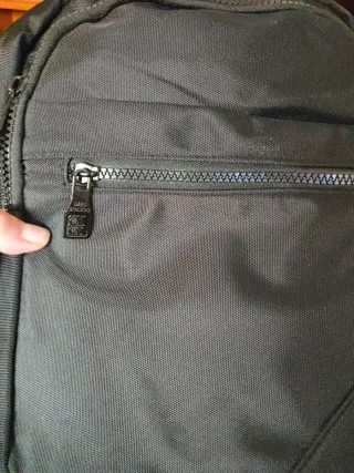 Mochila urbana ID BAG negra