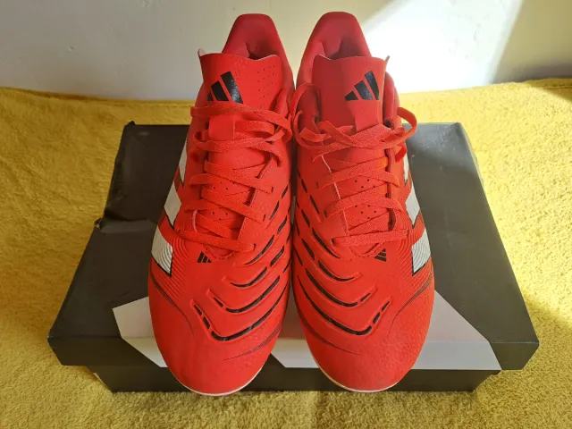 Botas de fútbol Adidas Predator Rojas