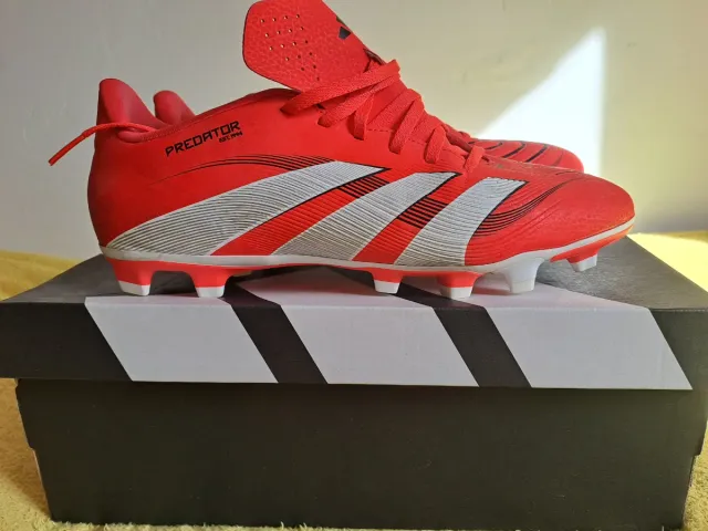 Botas de fútbol Adidas Predator Rojas