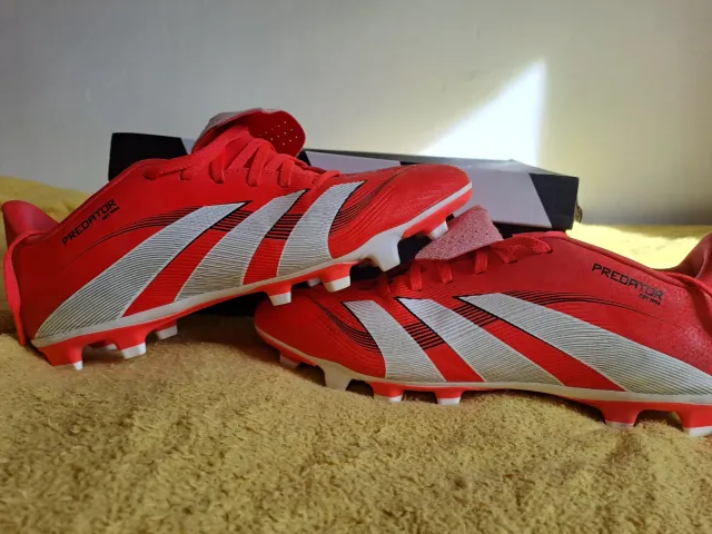 Botas de fútbol Adidas Predator Rojas