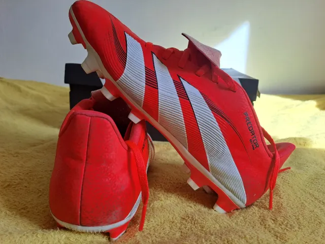 Botas de fútbol Adidas Predator Rojas