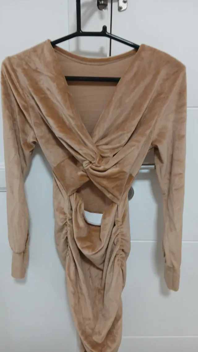 Vestido beige talla única