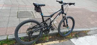 Bicicleta de Montaña BTWIN Negra buen