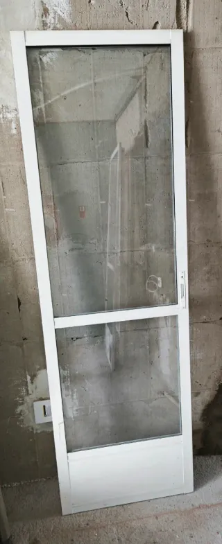 2 Puertas correderas de aluminio con cristal