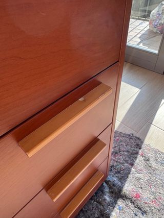 Comò 4 cassetti larghi in legno