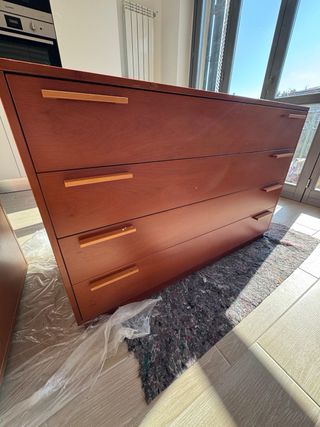 Comò 4 cassetti larghi in legno