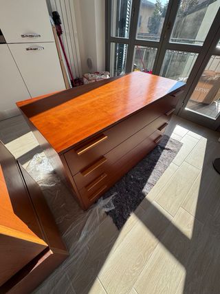 Comò 4 cassetti larghi in legno