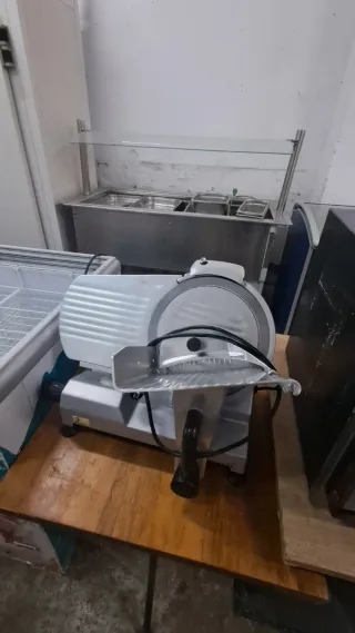 Cortafiambres profesional