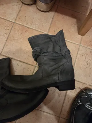 Stivaletti donna grigi in pelle