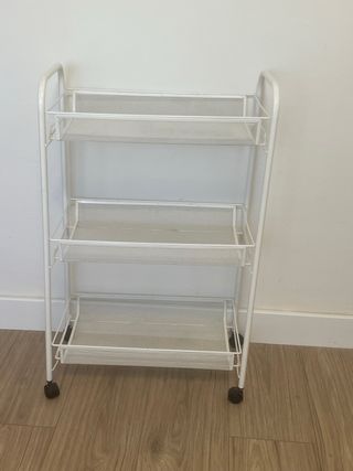 carrito para material de salón de belleza