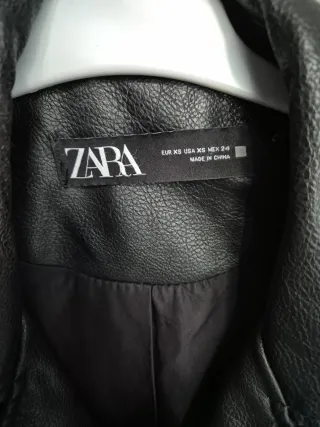Chaqueta cuero Zara