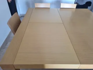 Mesa de comedor con 6 sillas