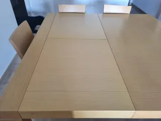 Mesa de comedor con 6 sillas