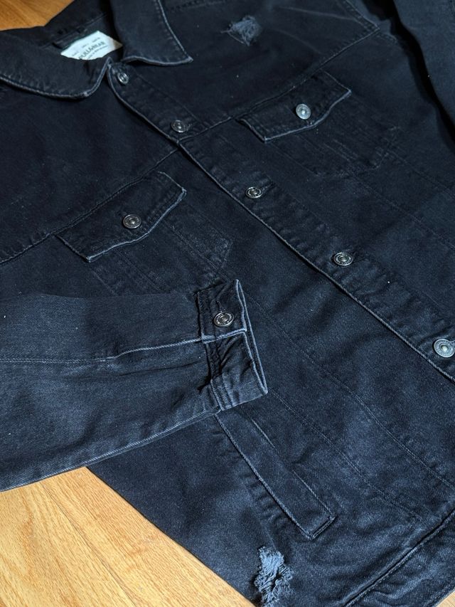 Chaqueta vaquera Pull&Bear con capucha