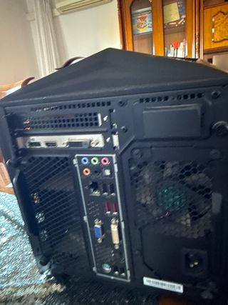 Ordenador Lenovo IdeaCentre Y720 Cube