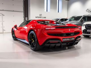 Ferrari 296 GTS SPIDER