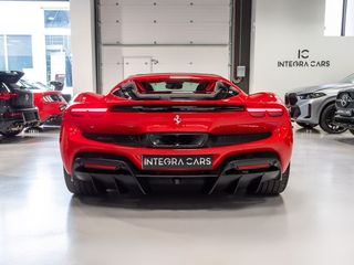 Ferrari 296 GTS SPIDER