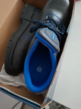 Botas trabajo nuevas chintex talla 43