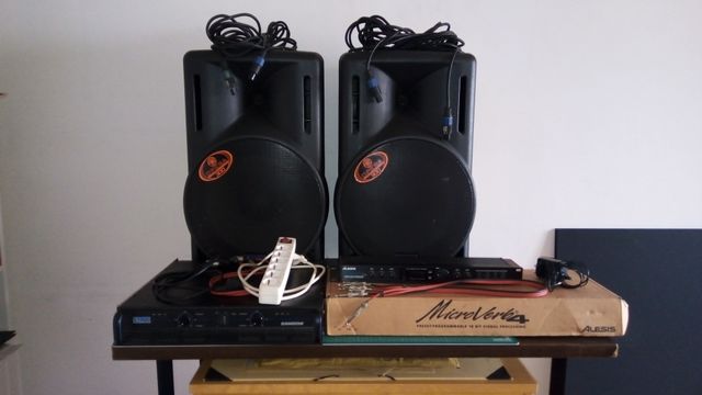 Pantallas, Etapa de Potencia y Multiefectos