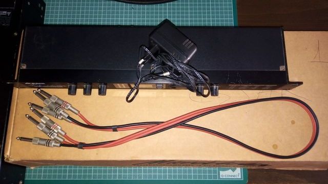 Pantallas, Etapa de Potencia y Multiefectos