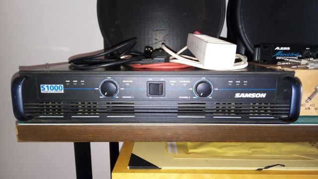 Pantallas, Etapa de Potencia y Multiefectos