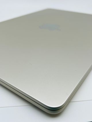 MacBook Air 13' M4 16GB 256GB Plata