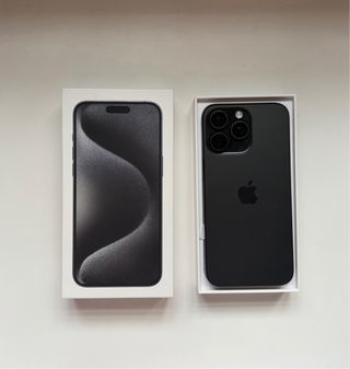 iPhone 15 Pro Max 1TB Black Titanium