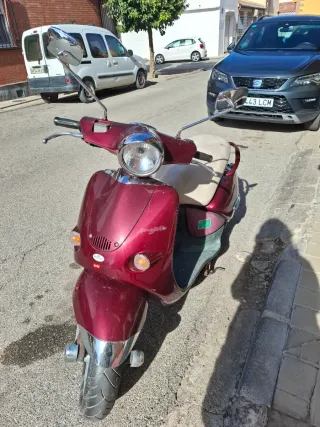 Motocicleta 50cc Modelo aprilia habana Mojito