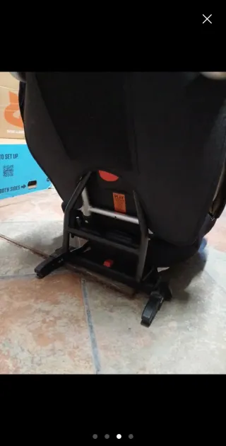 Silla de coche infantil Casual Play. Tiene isofix