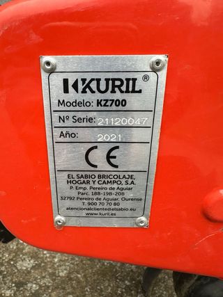 Motoazada Kuril KZ700