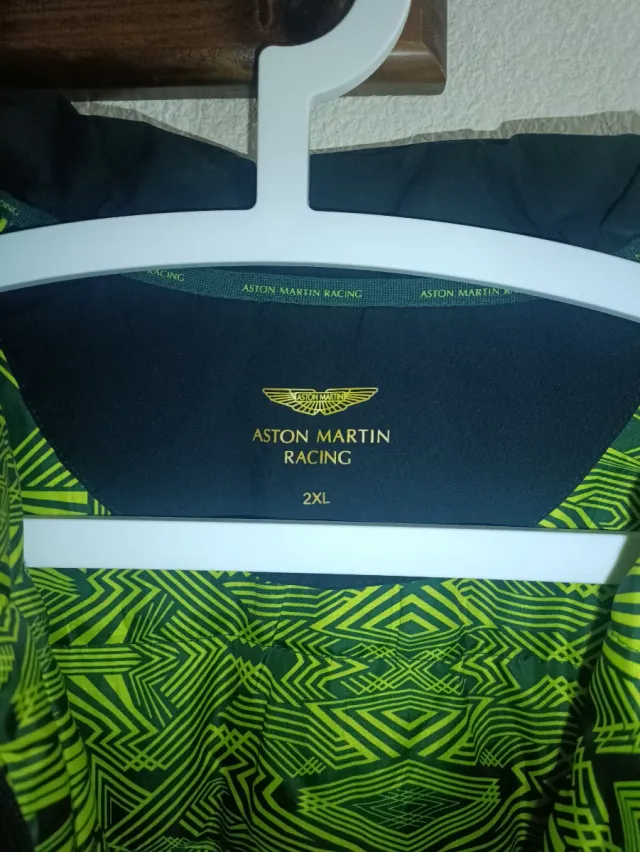 Chaleco Aston Martin Racing Hackett AMR