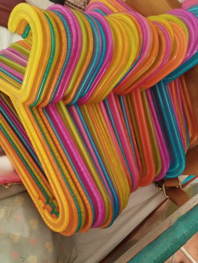 10 Perchas Infantiles Ikea Colorines