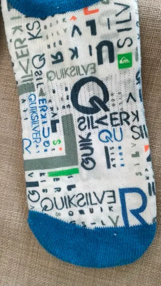 Calcetines altos Quiksilver talla 38-43