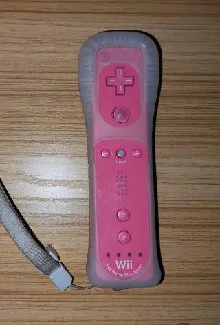 Mando Wii Motion Plus Rosa con funda. Original.