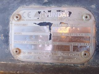 MINI EXCAVADORA HYUNDAI ROLEX 80CR - 9A.