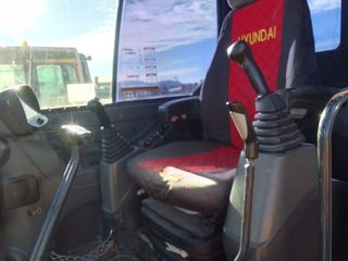 MINI EXCAVADORA HYUNDAI ROLEX 80CR - 9A.