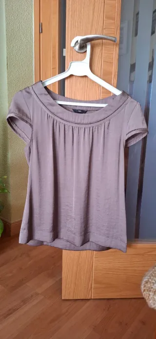 Blusa marrón elegante