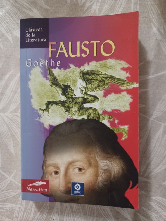 Fausto (Clásicos de la literatura series) (Span...