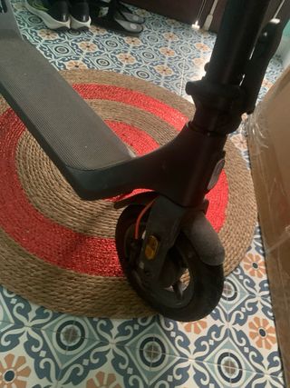 Patinete Xiaomi 4 Lite + Cargador + Casco