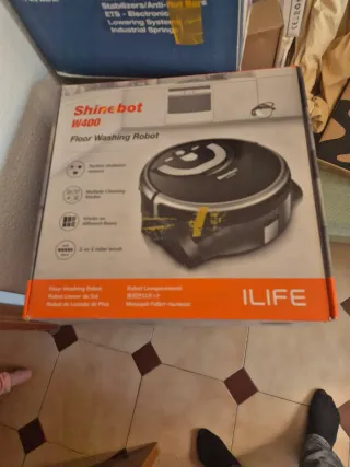 Robot aspirador y fregasuelos ILIFE Shinebot W400