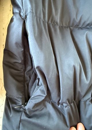 Abrigo plumífero Uniqlo gris